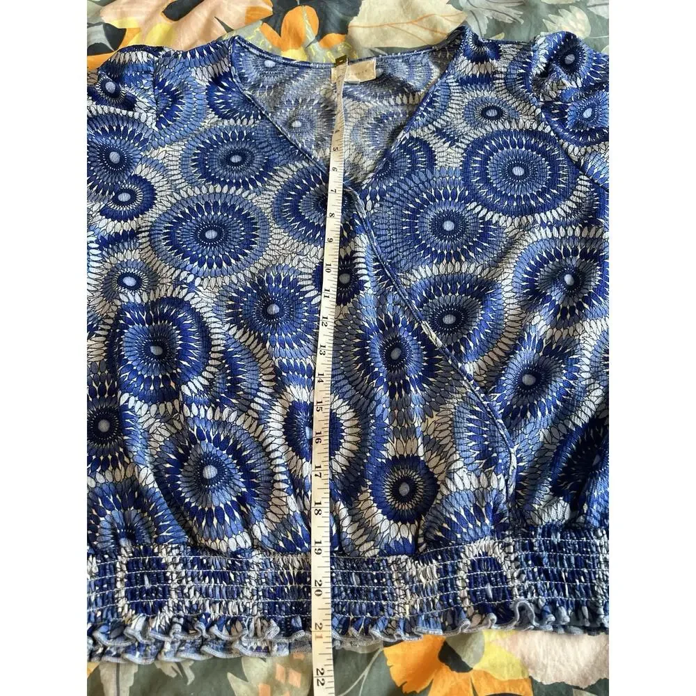 Melloday Women's Smocked Wrap Top Blue Floral Large - Picture 8 of 9